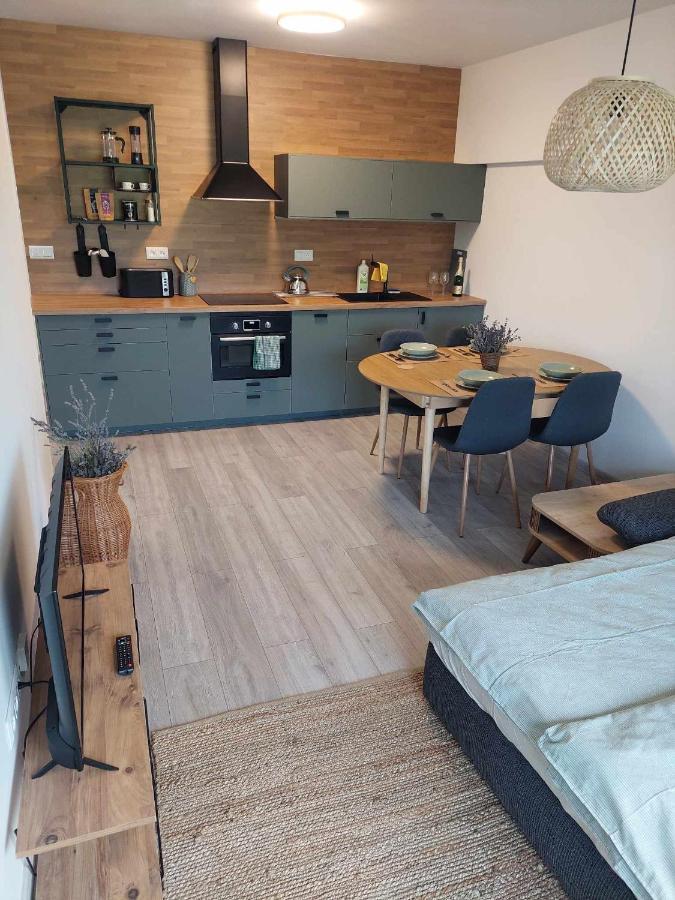 Apartman Besen 304 Bešeňová Exterior foto